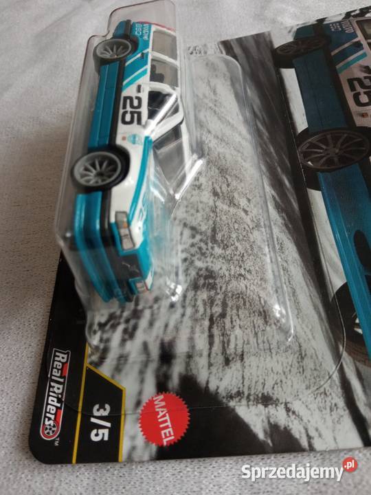 Hot Wheels Premium 60 sztuk VOLVO 850 Estate