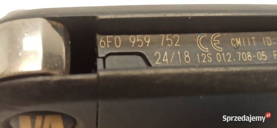 SEAT ARONA STACYJKA KLUCZYK 1K0905851 6F0959752