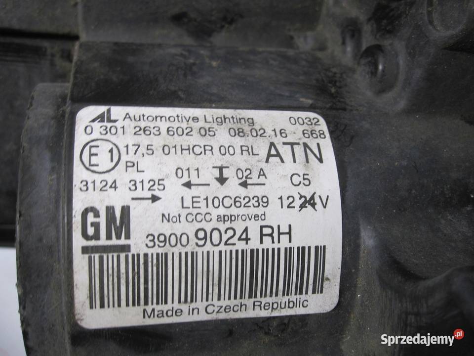 OPEL ZAFIRA lampa prawa przód 39009024 SOCZEWKA świętokrzyskie