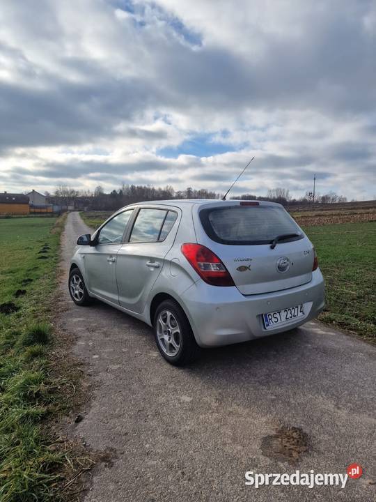 Hyundai i20 2010 12 benzyna benzyna Ostrowiec Świętokrzyski