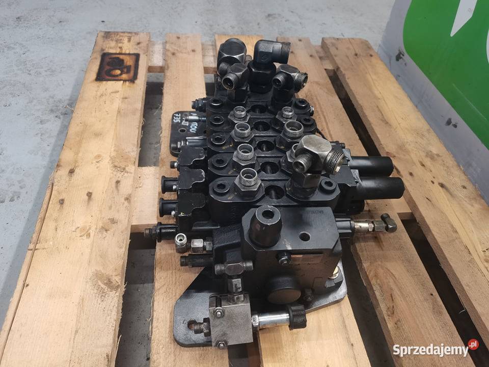 Rozdzielacz hydrauliczny Manitou MLT 634 Rexroth Wilkowo