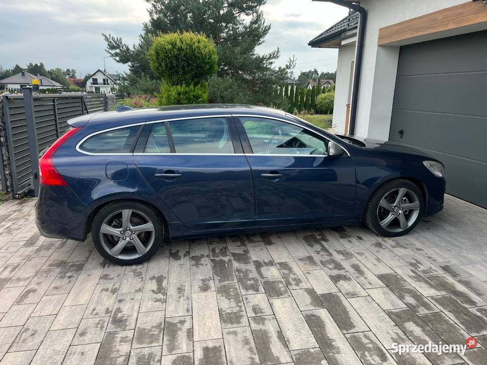 Volvo V60 RDesign Bogate wyposażenie 16 150 V60 Łódź