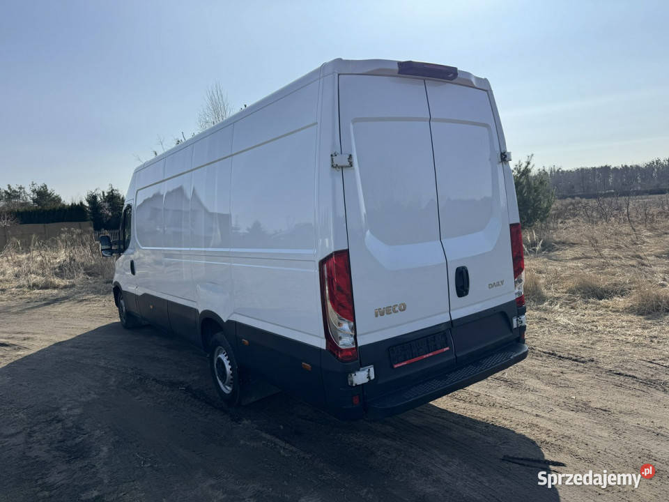 Iveco Daily 35S16 V IVECO DAILY 35S16 V 23hdi Turek