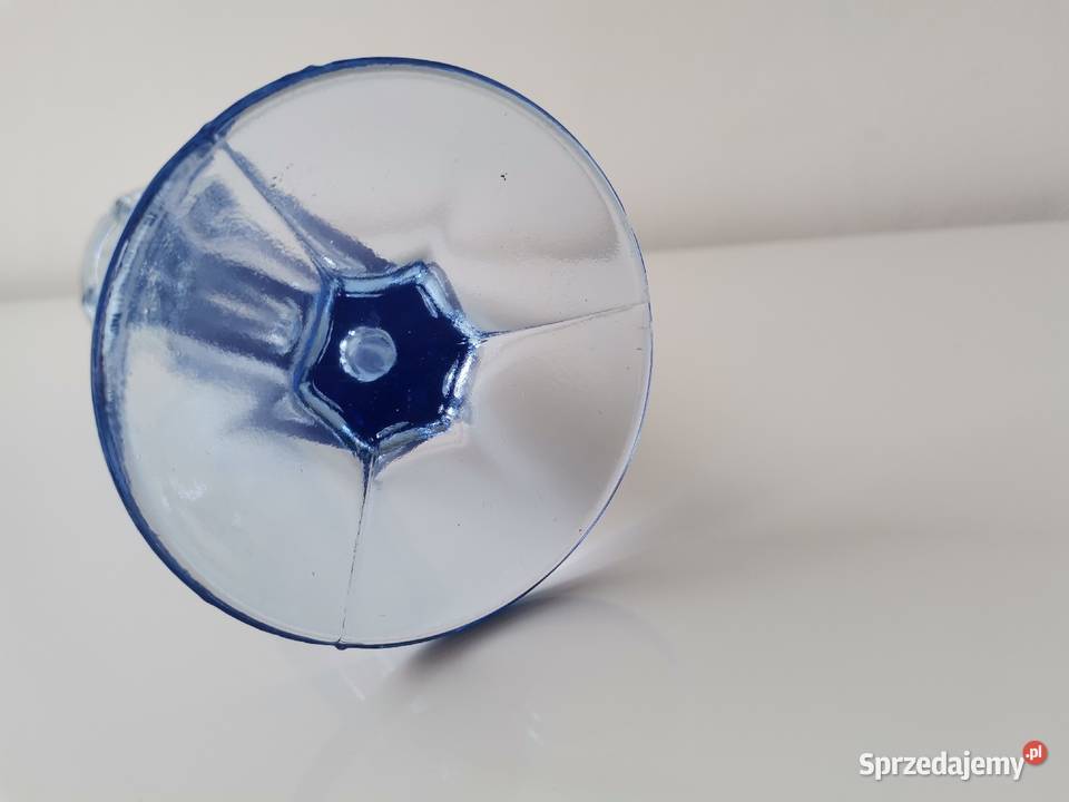 Stary nieużywany niebieski wazon 2308 szkło Art