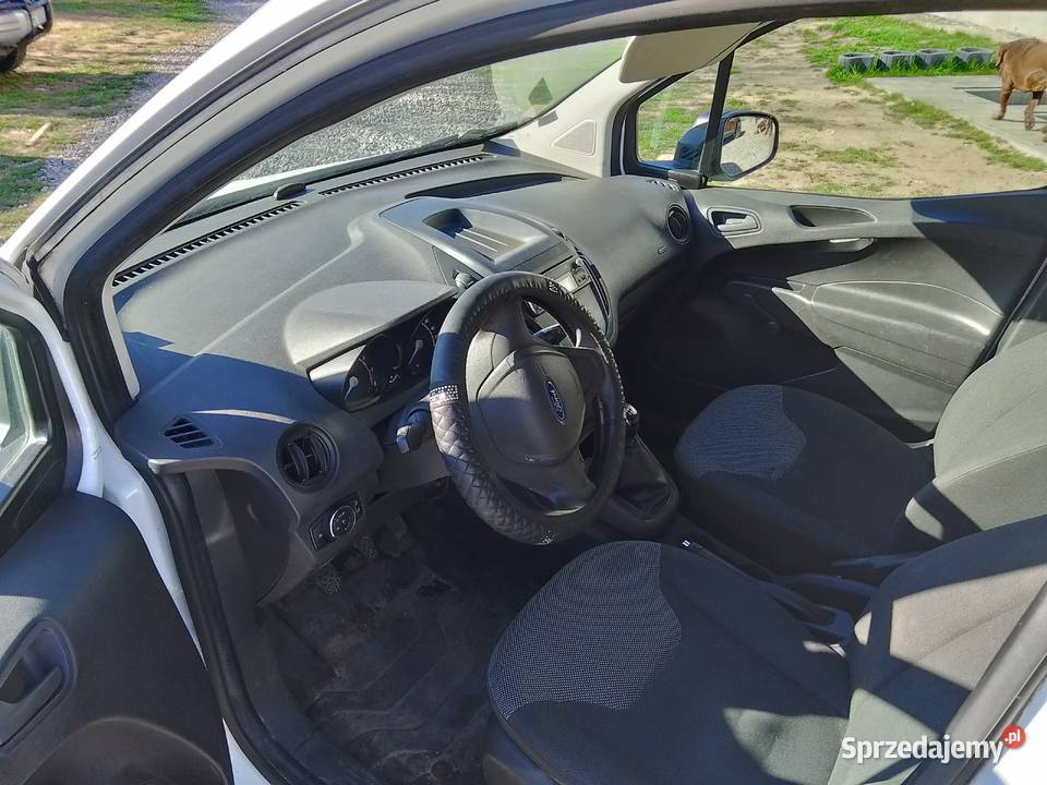 Ford Transit connect 2017r10 Benz gaz 100zamiana biały