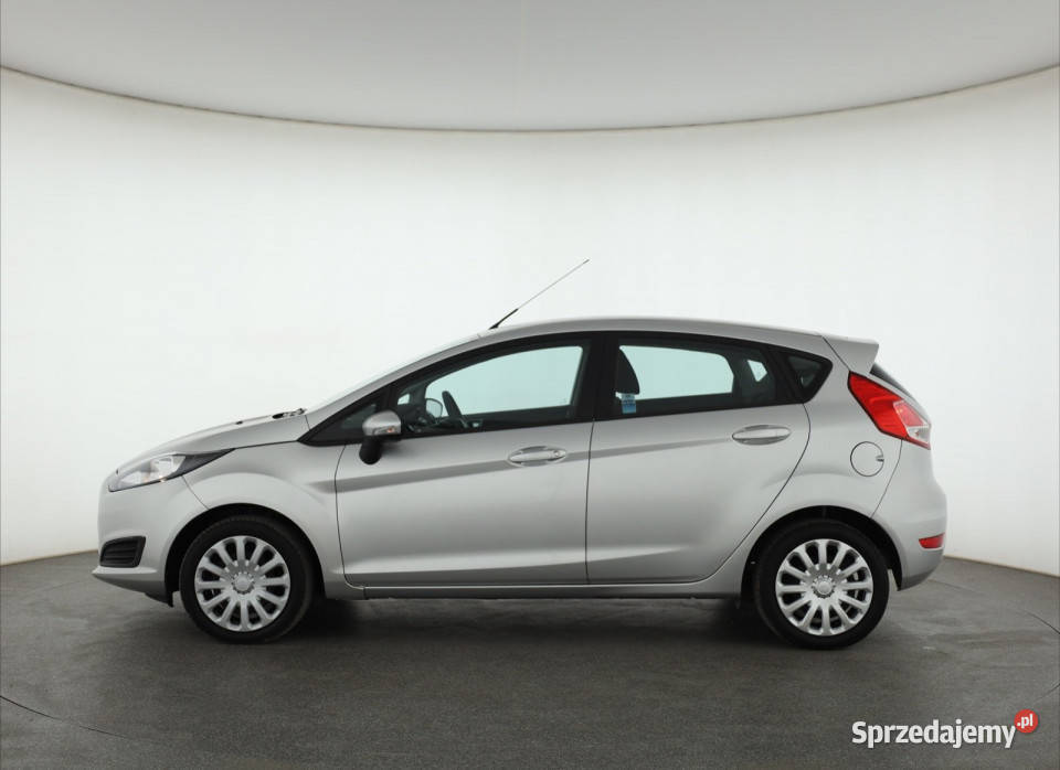 Ford Fiesta 125 Hatchback Piaseczno sprzedam