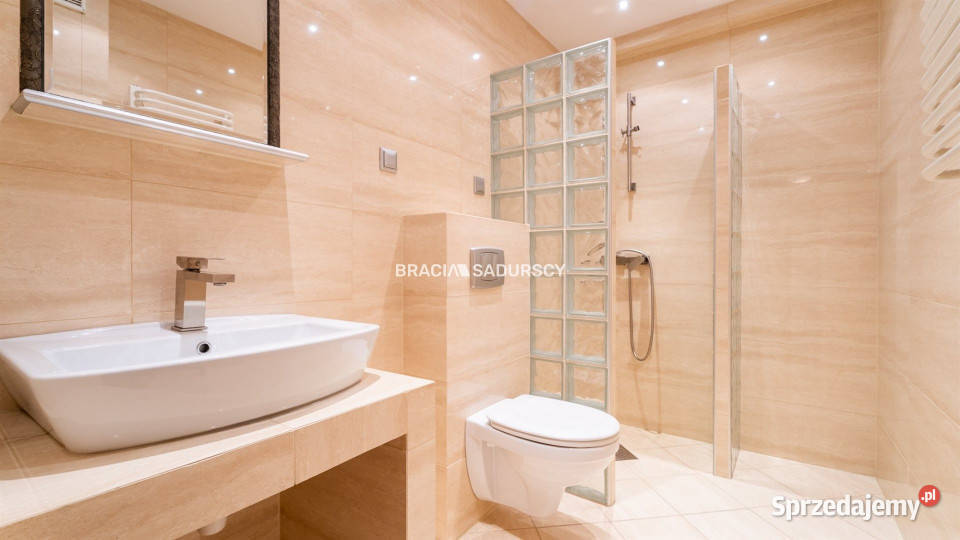 sprzedaży mieszkania 82 metry 3 pokoje Kraków Rok budowy 2000