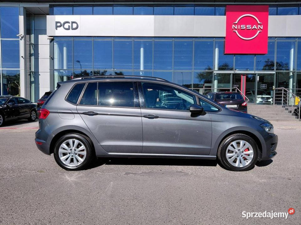 Volkswagen Golf Sportsvan 2016r salon klima Golf Sportsvan Volkswagen
