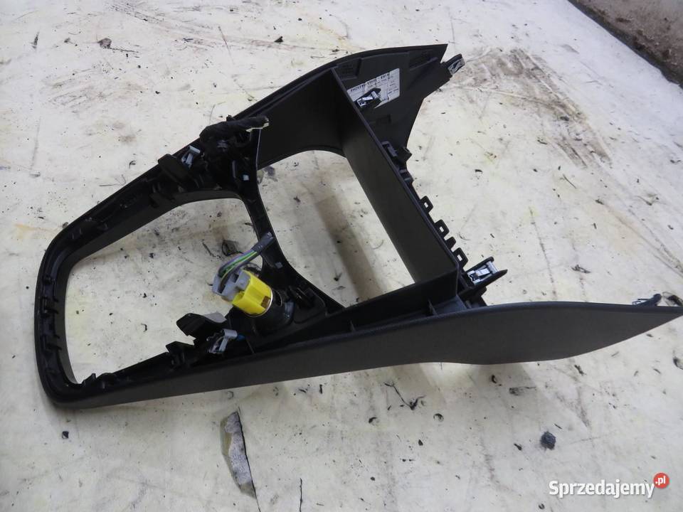 TUNEL RAMKA WYBIERAKA FORD FIESTA MK8 lubelskie