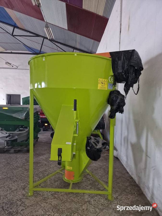Mieszalnik pasz sypkich ADRAF 500 750 1000 1200