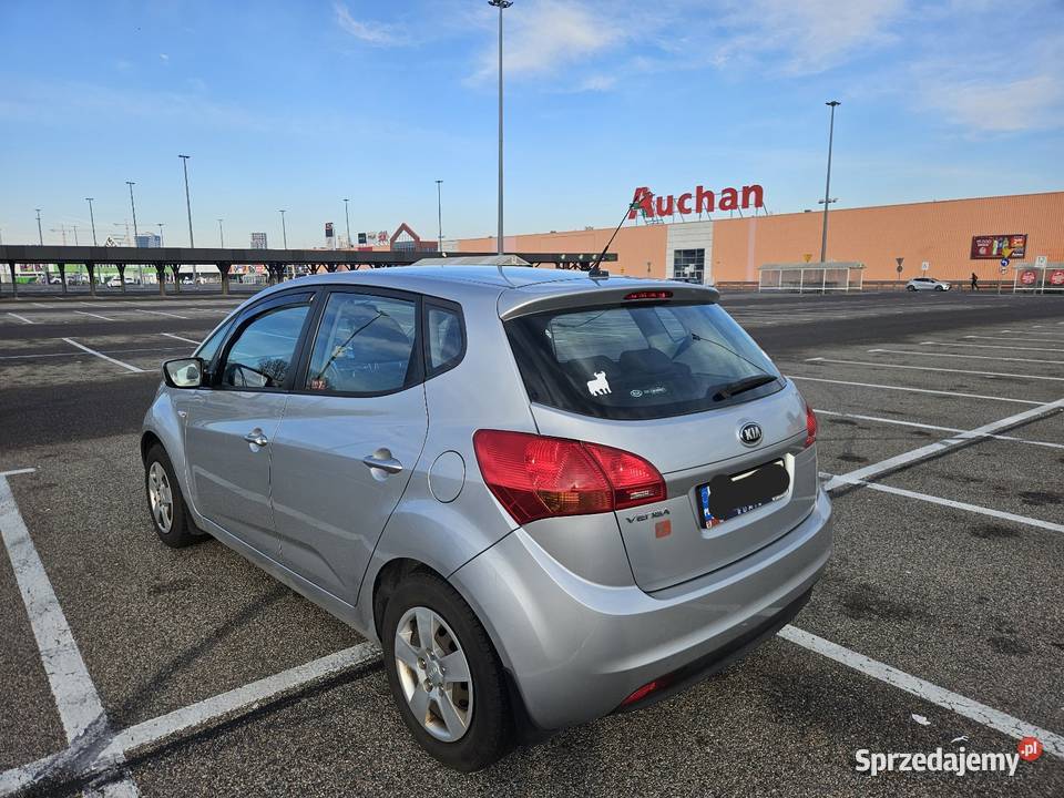 KIA VENGA 2013 r 14 benzLPG Rumia