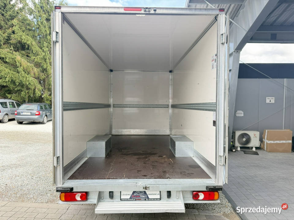Renault Master Kontener 3os 2023 lift paka 450m wspomaganie kierownicy Warszawa