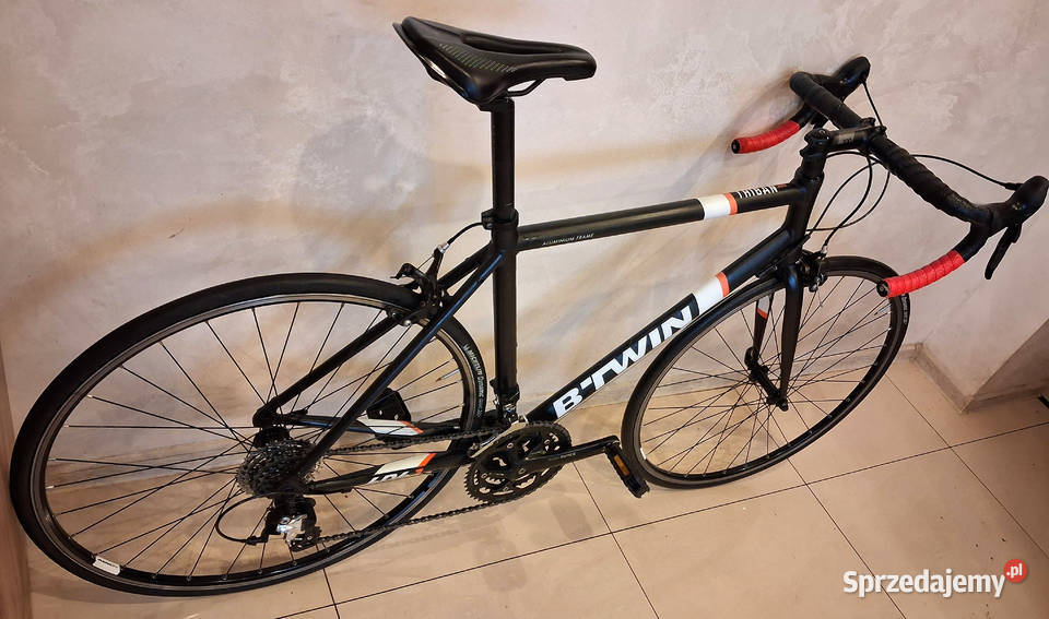 Duży rower szosowy Triban 500 stan koła 28 Zawiercie