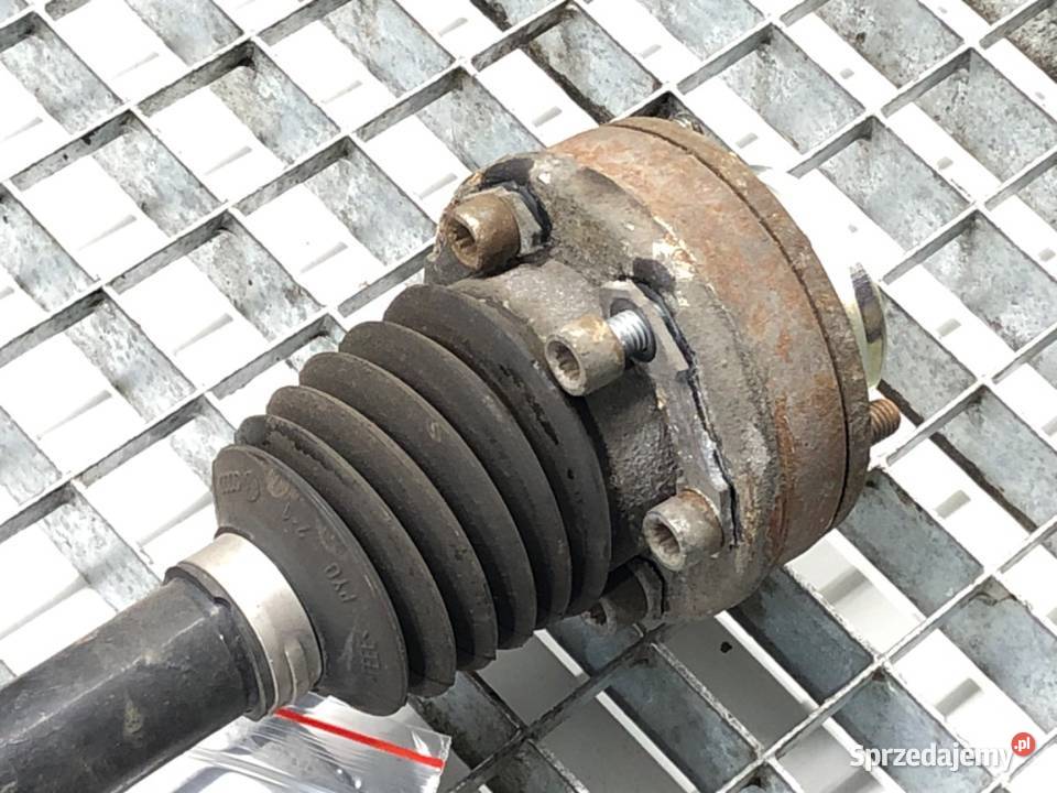 PÓŁOŚ LEWY TYŁ SKODA SUPERB III 20 280 Kombi sprzedam