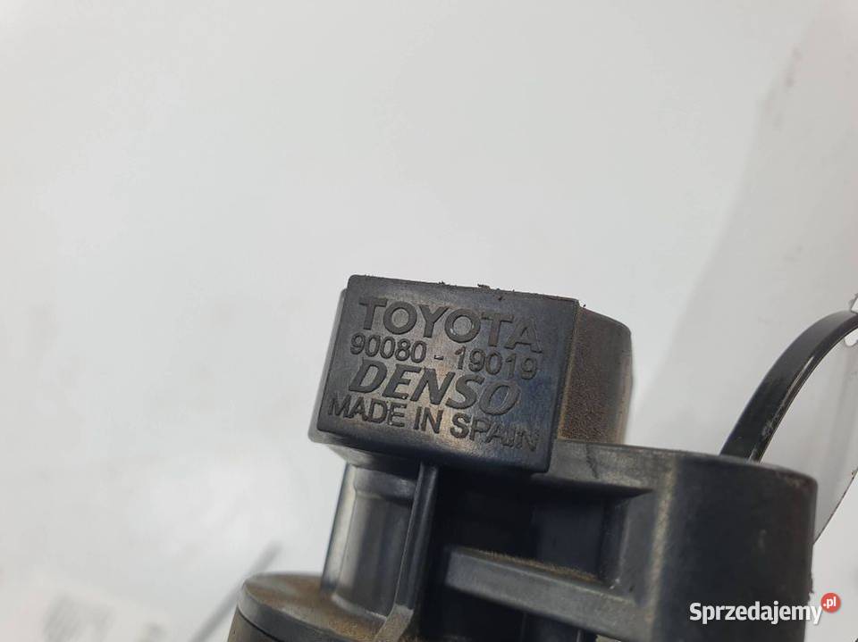 CEWKA ZAPŁONOWA TOYOTA AURIS I 9008019019