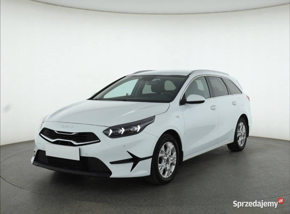 Kia Ceed 10 TGDI Kombi Samochody osobowe Piaseczno