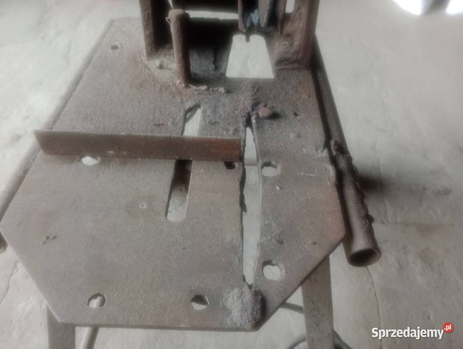 Przecinarka do stali rur profili prętów Produkcja Sadłowice