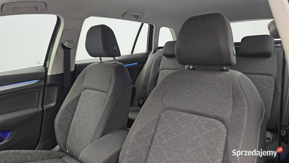 Volkswagen Golf 20 TDI Life Z Polskiego Salonu pełny VAT Warszawa