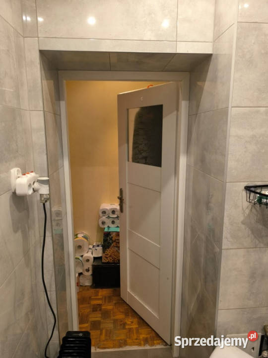 sprzedaz kawalerki we wroclawiu Srodmiescie 3 piętra i więcej sprzedam