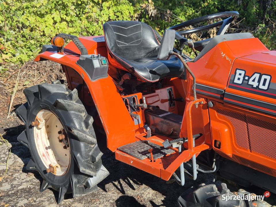 Traktorek traktor KUBOTA B40D 14 44 Małuszyn sprzedam