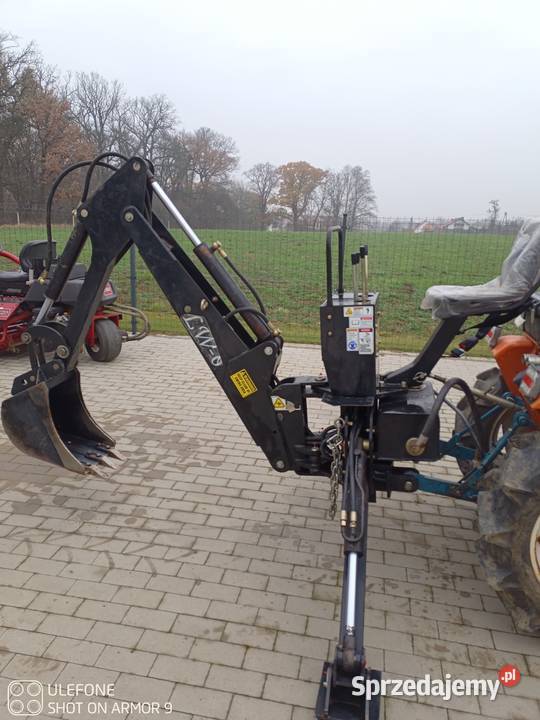Koparka ciągnikowa Dolsk