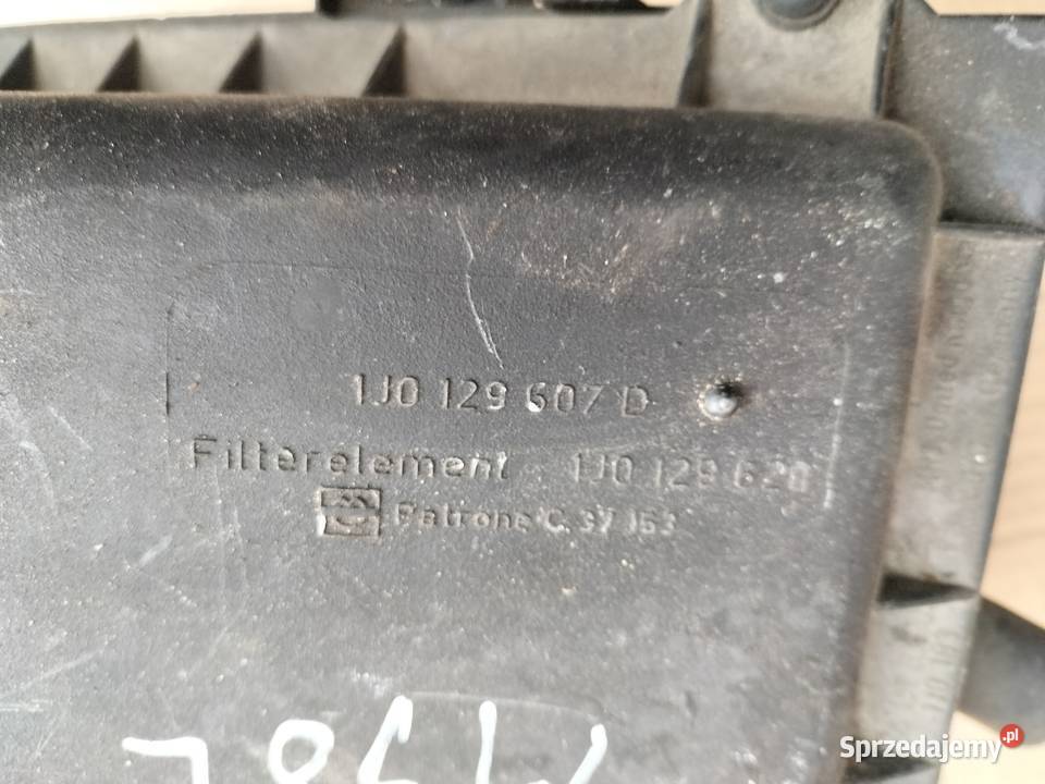 AUDI A38L A3 8L 1J0129607D OBUDOWA FILTRA Kamień-Kolonia