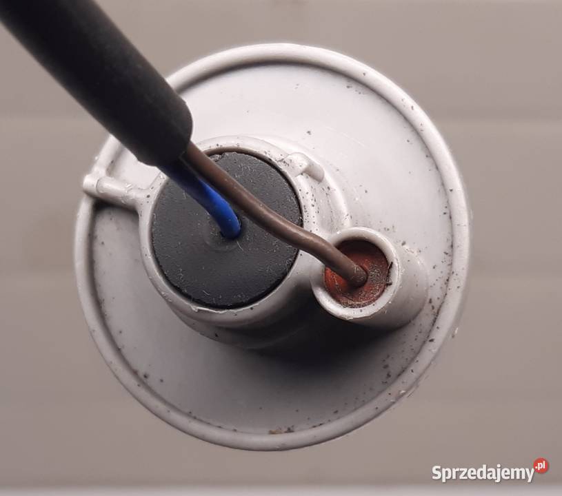 GNIAZDO OPRAWKA ŻARÓWKI KIERUNKOWSKAZU BMW Z3 Mielęcin