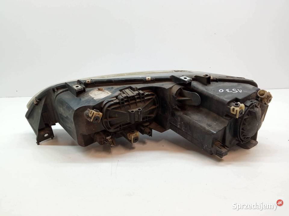 LAMPA PRZÓD PRAWA EU CIEMNA Mazda 6 I 20022008 Lampy przednie