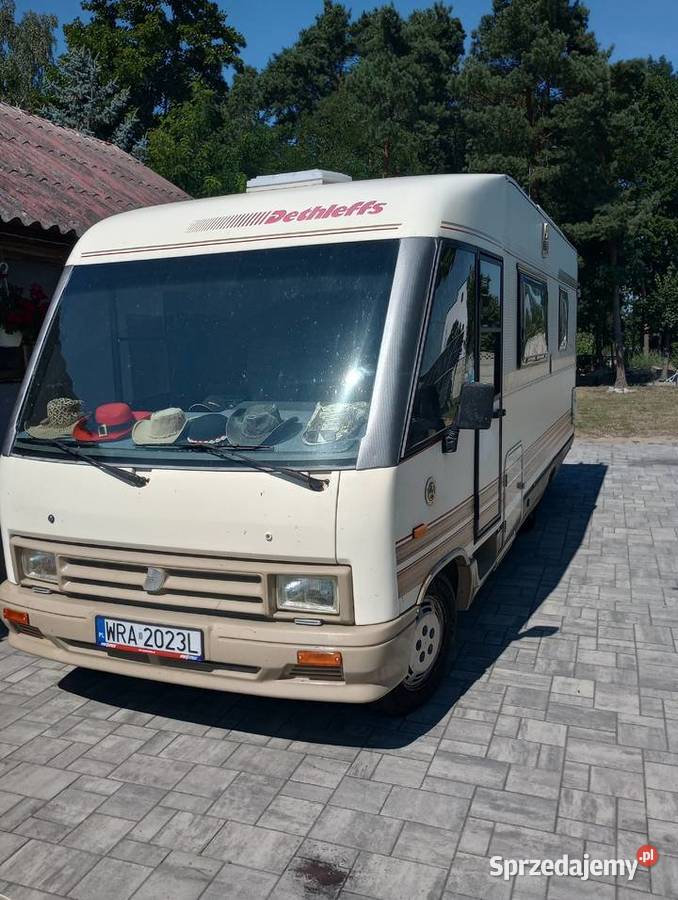 Kamper Integra 25 td 6 osobowe katB Rok produkcji 1993