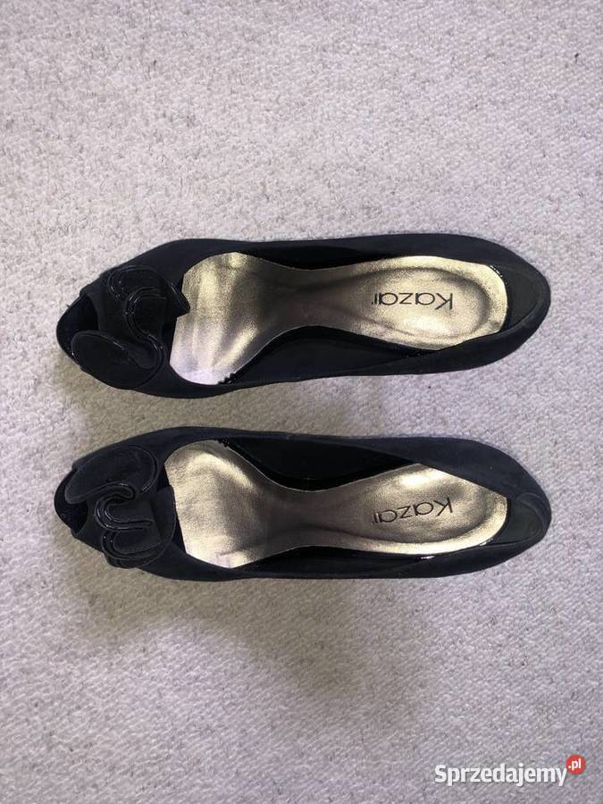 Szpilki czółenka Kazar czarne zamszowe nowe Łódź