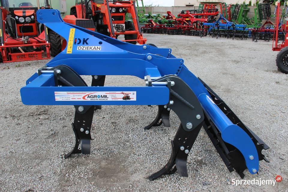 Pług dłutowy z wałem bezorkowy MPIRAT 16 16 22 nieuszkodzony Rogóźno