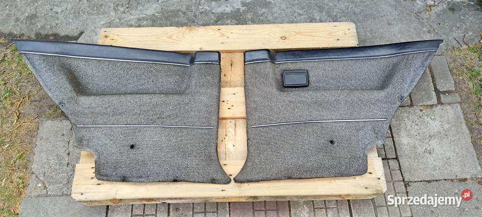 VW Golf 2 boczki tył 3 d 1984 osobowe Tapicerki samochodowe śląskie Katowice