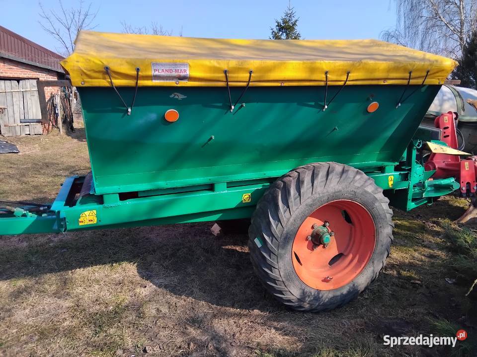Rozsiewacz nawozu wapna RPN3transport Bełchatów