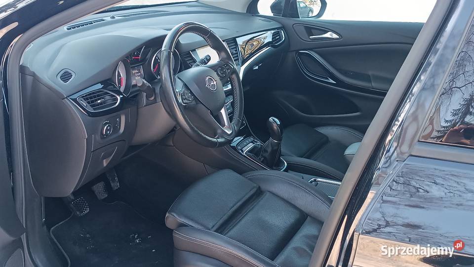 Opel Astra K 2018r Full LED matrixoryginalny czujnik parkowania Astra Zamość