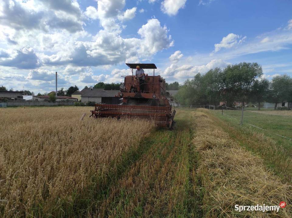Sprzedam kombajn bizon Korytów A sprzedam