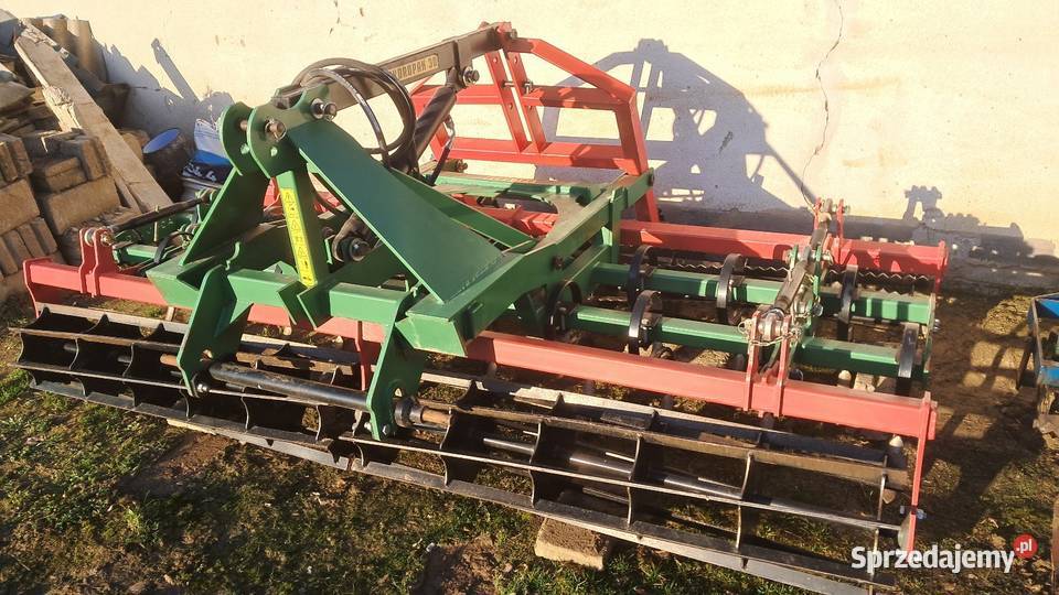 Sprzedam agregat uprawowo siewny bierny3m Lewniowa