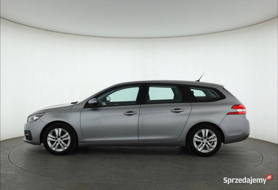 Peugeot 308 15 BlueHDi Piaseczno