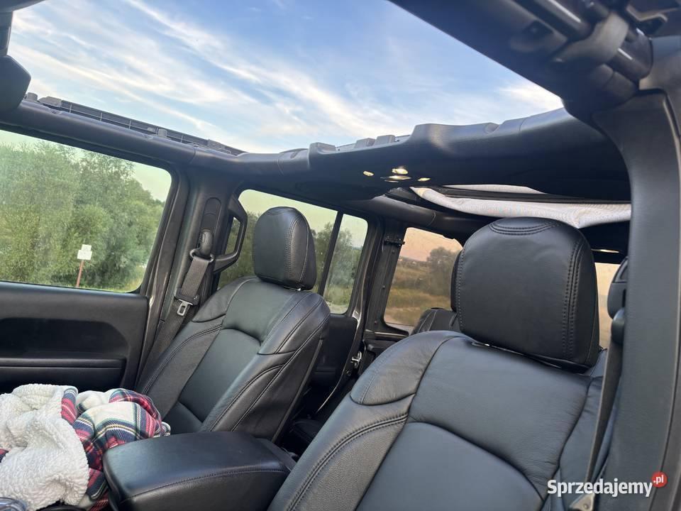 Jeep Wrangler Sport JL 2021 36 Manual Brończyce