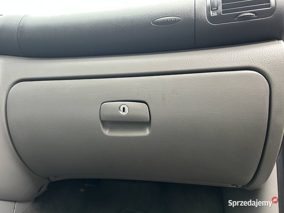 schowek vw passat b5 fl lift przedlift osobowe Bodzentyn