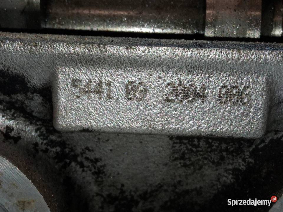 GŁOWICA KOMPLETNA 8200005876 25 DCI Renault
