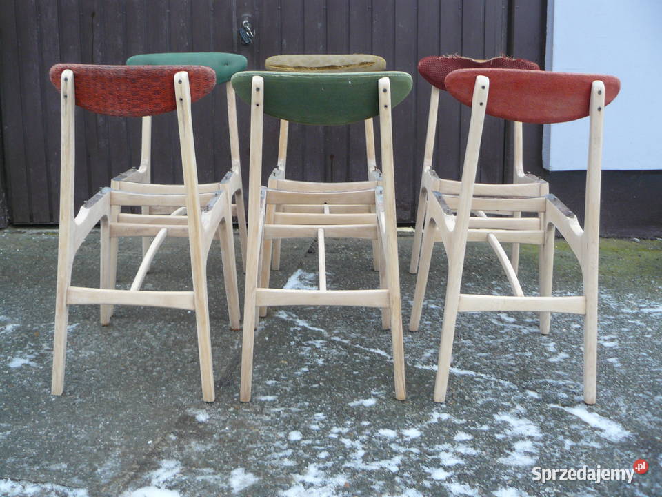 Stare krzesła projR Hałas Nowy Sącz