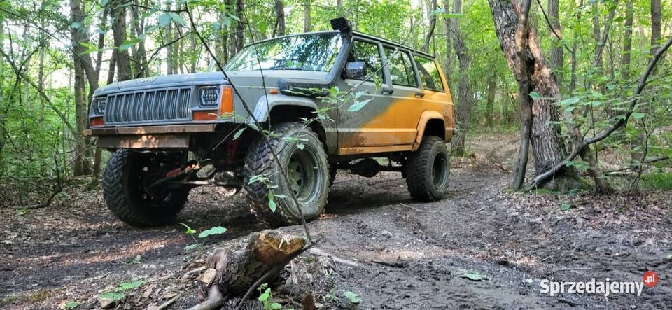 Jeep cherokee 40 benzyna 1991r Opole