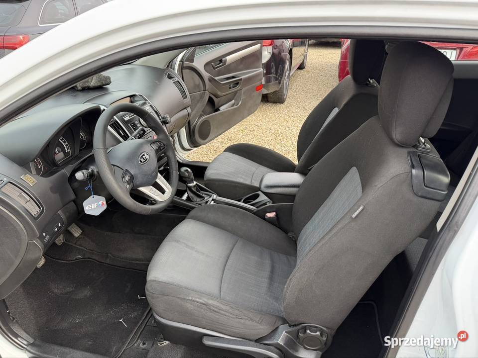 Kia ceed fajny miejski samochód zarej w komputer pokładowy Nowy Sącz