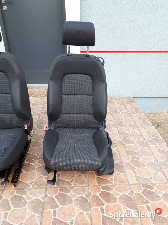 Fotel Fotele Tapicerka Kanapa Czarna Czarne Audi osobowe Toruń sprzedam