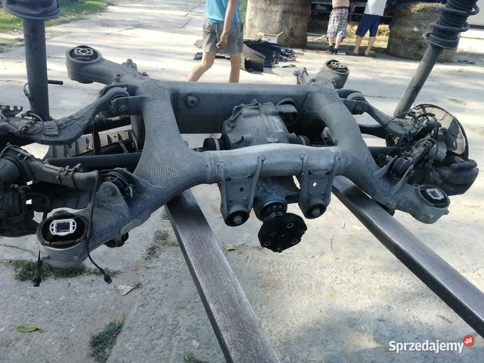Tylny most kompletny bmw g 30 idealny plus inne Gniezno