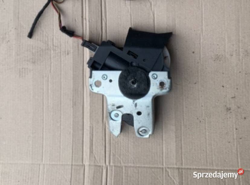 zamek tylnej klapy Volkswagen golf V passat b6 osobowe Szczecin