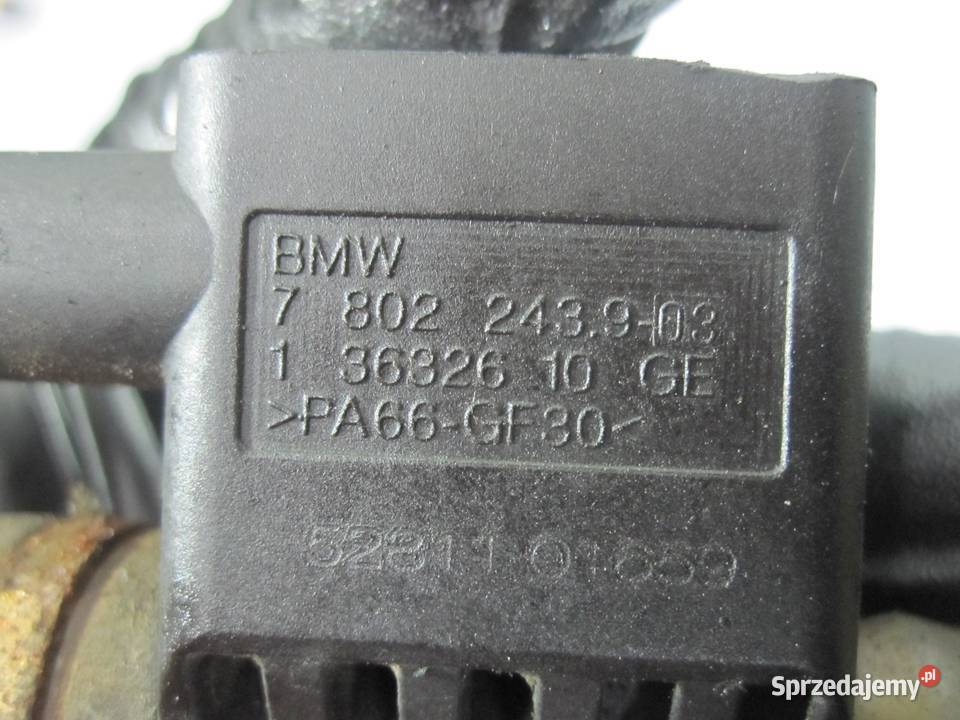 BMW 1 20 D 11r przewód paliwa z czujnikiem