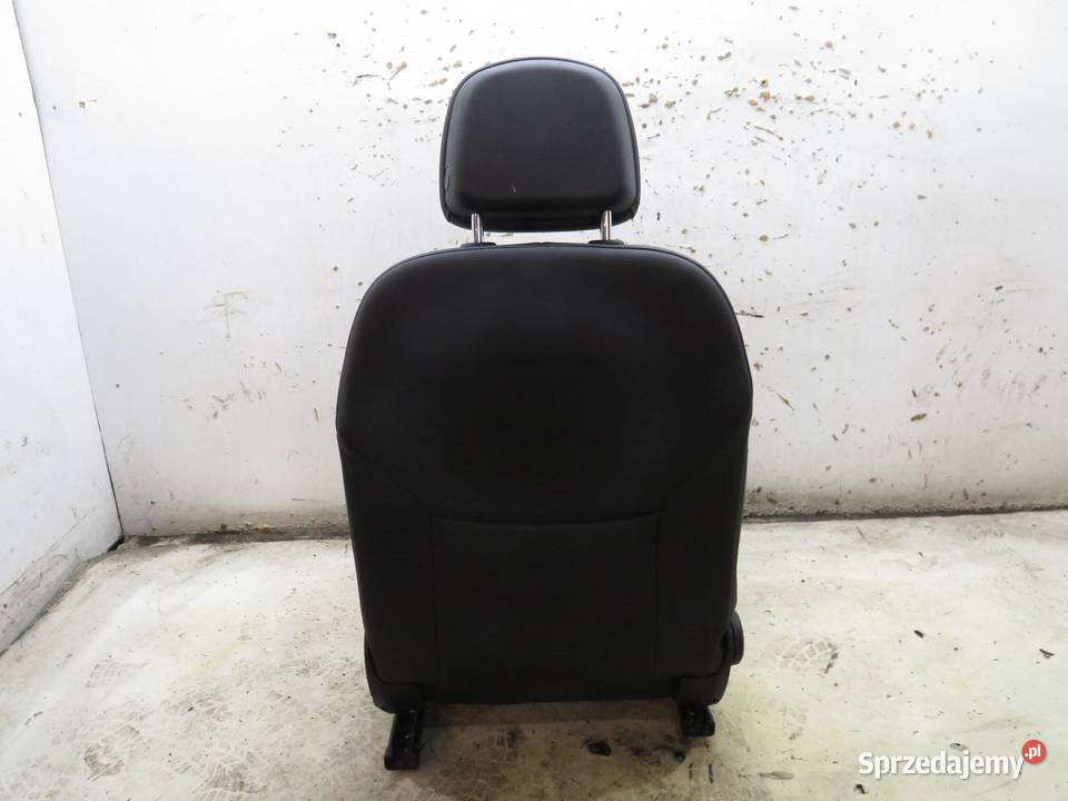 FOTEL PRAWY PRZÓD SKÓRA ZAFIRA C