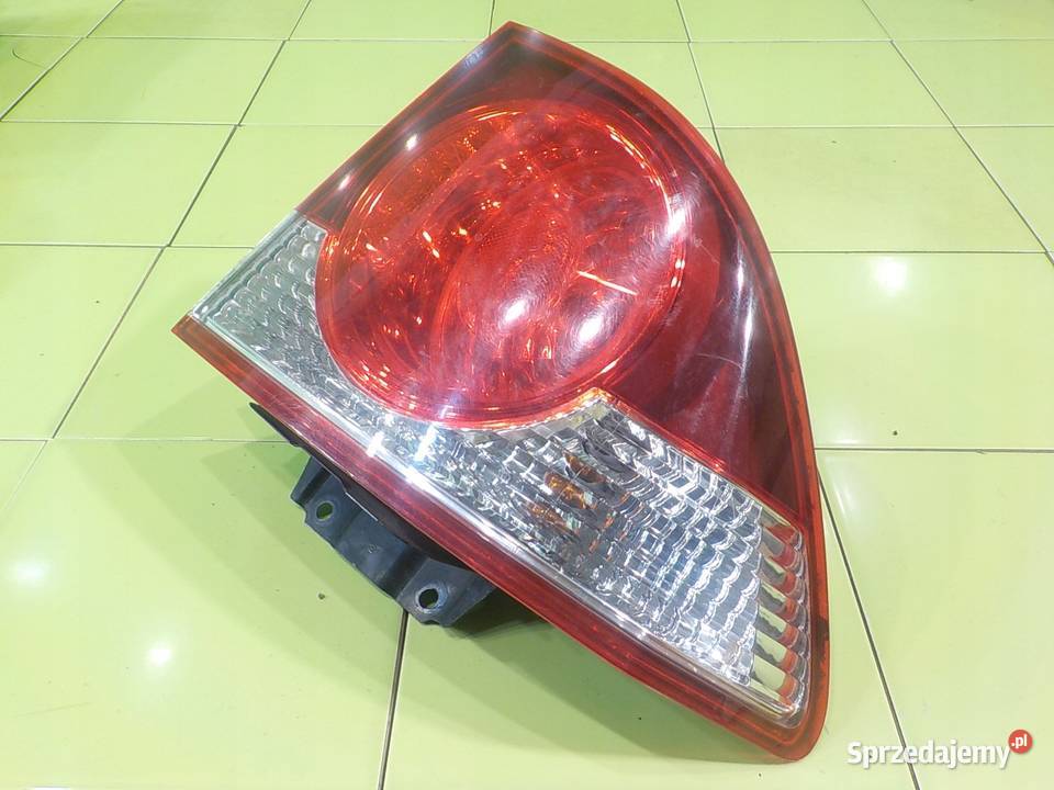 CIVIC VIII 07r SEDAN 4D lampa prawa tyl Suków sprzedam