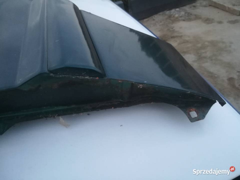 Polonez caro atu truck błotnik prawy 42u kombi Suskowola